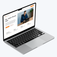 Web Adama Šimka na notebooku